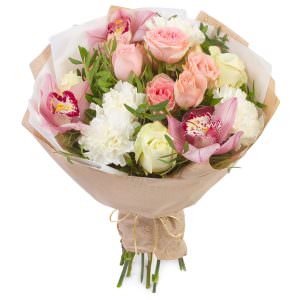 Цветочный букет «Розовый мотив»