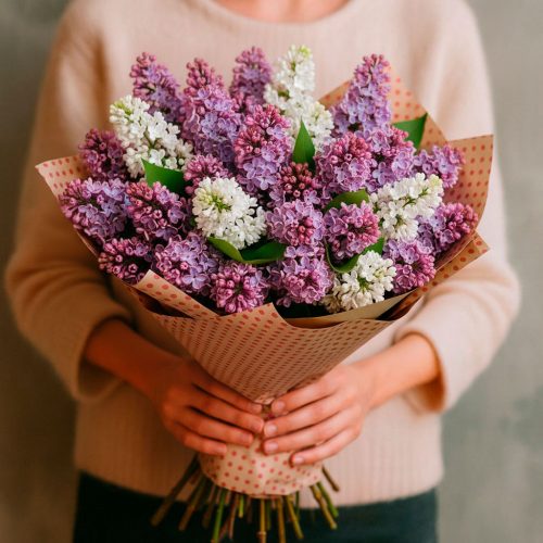 Флористический букет «Сиреневая сказка»